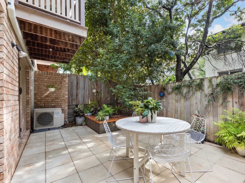 U3/27 Clyde Road, Herston QLD 4006