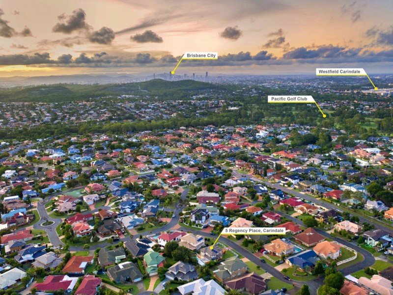 5 Regency Place, Carindale QLD 4152