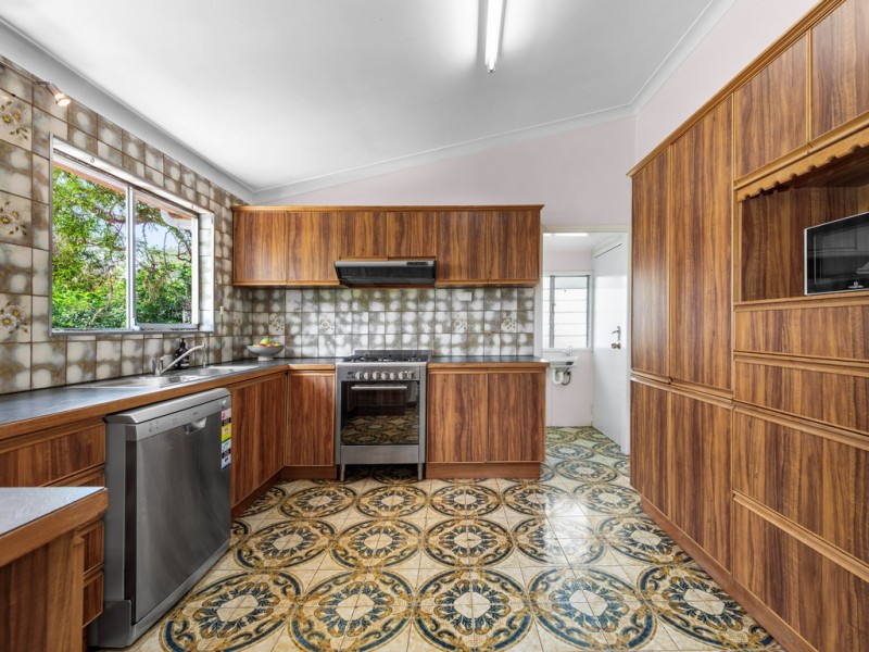 117 Ashgrove Avenue, Ashgrove QLD 4060
