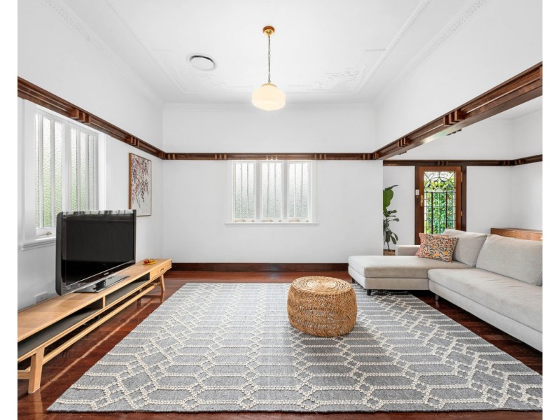 19 Grant Street, Ashgrove QLD 4060