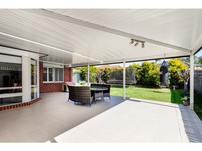 19 Charolais Crescent, Upper Kedron QLD 4055