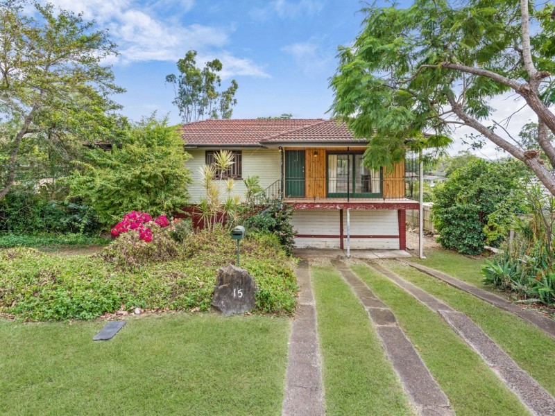 15 Ridgeway Street, The Gap QLD 4061