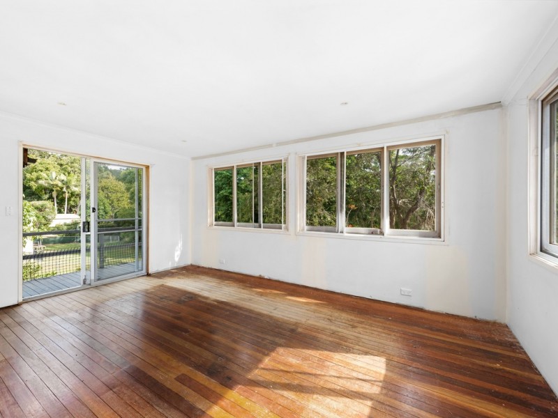 15 Ridgeway Street, The Gap QLD 4061