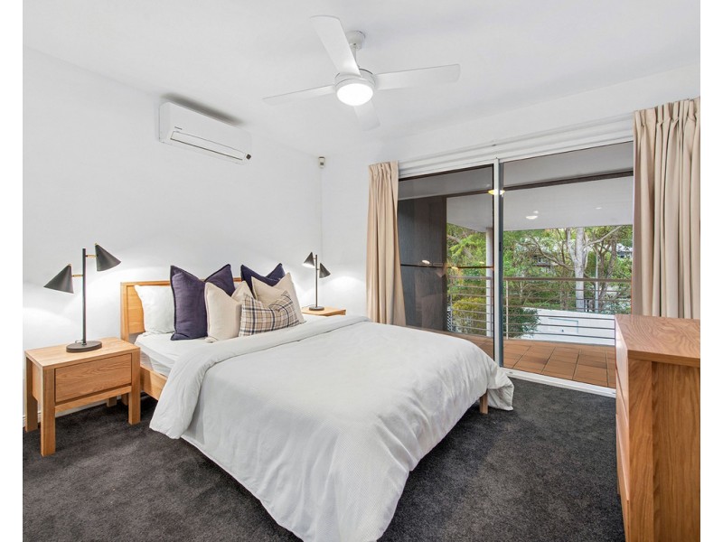 47 Stuartholme Road, Bardon QLD 4065