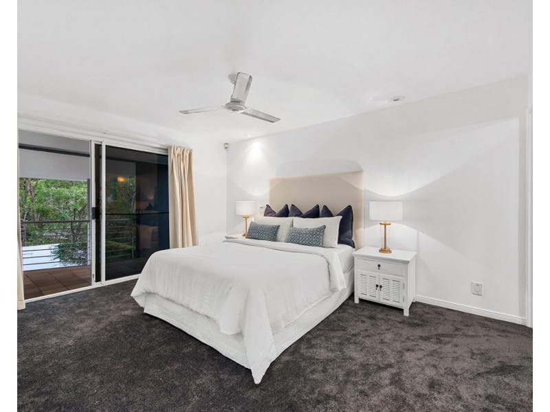 47 Stuartholme Road, Bardon QLD 4065