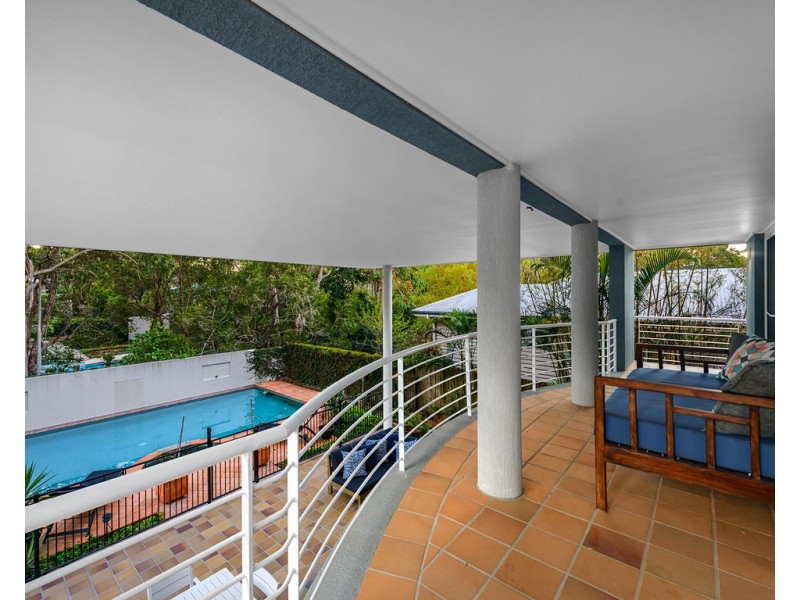 47 Stuartholme Road, Bardon QLD 4065