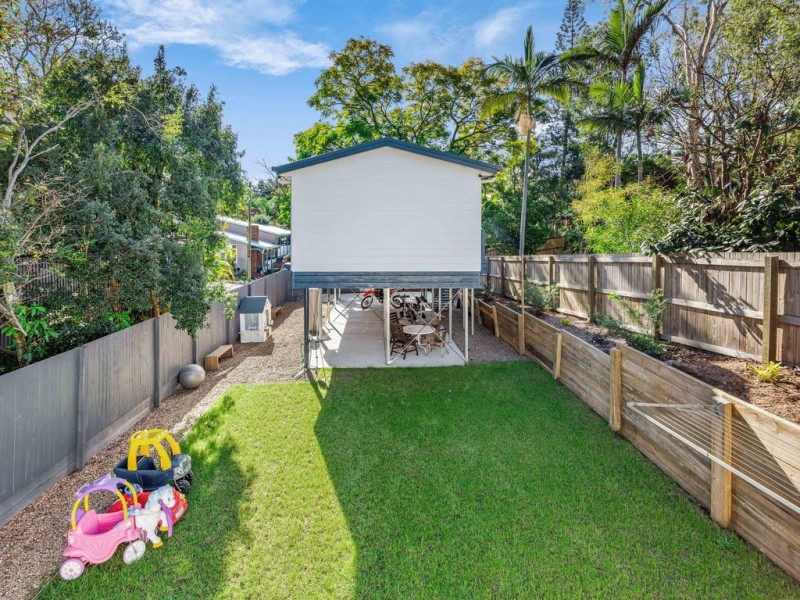 27 Argyle Street, Red Hill QLD 4059