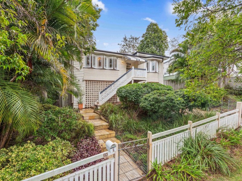 6 Grant Street, Ashgrove QLD 4060