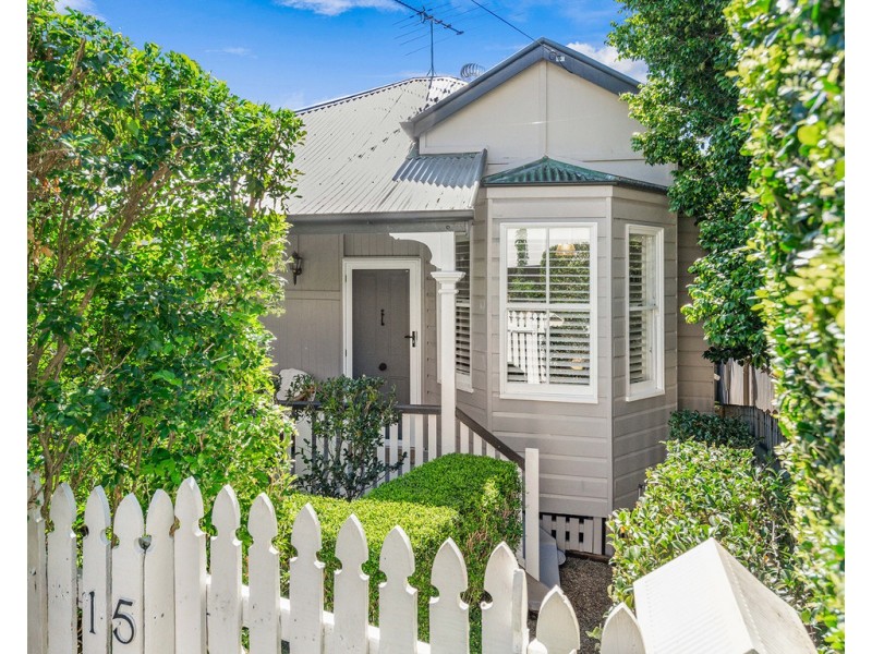 15 Gilday Street, Paddington QLD 4064