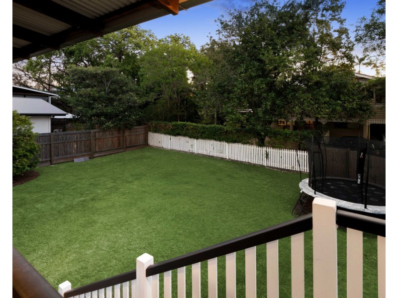 36 Yardley Avenue, Ashgrove QLD 4060