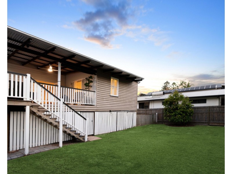 36 Yardley Avenue, Ashgrove QLD 4060