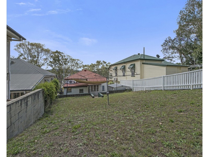157 Abuklea St, Newmarket QLD 4051