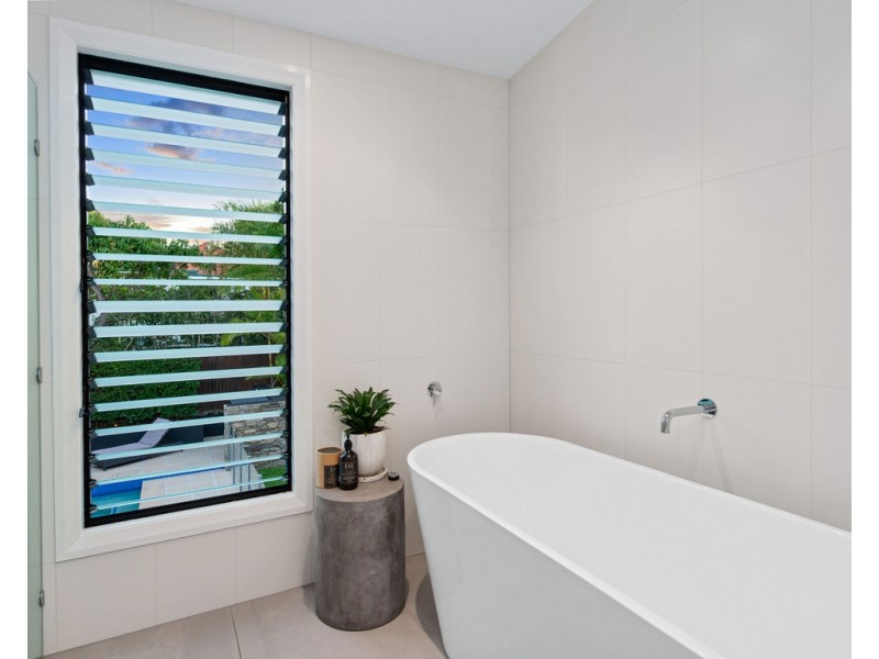 26 Grevillea Road, Ashgrove QLD 4060