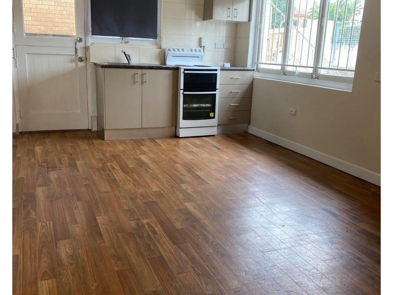 4/65 Enoggera Road, Newmarket QLD 4051