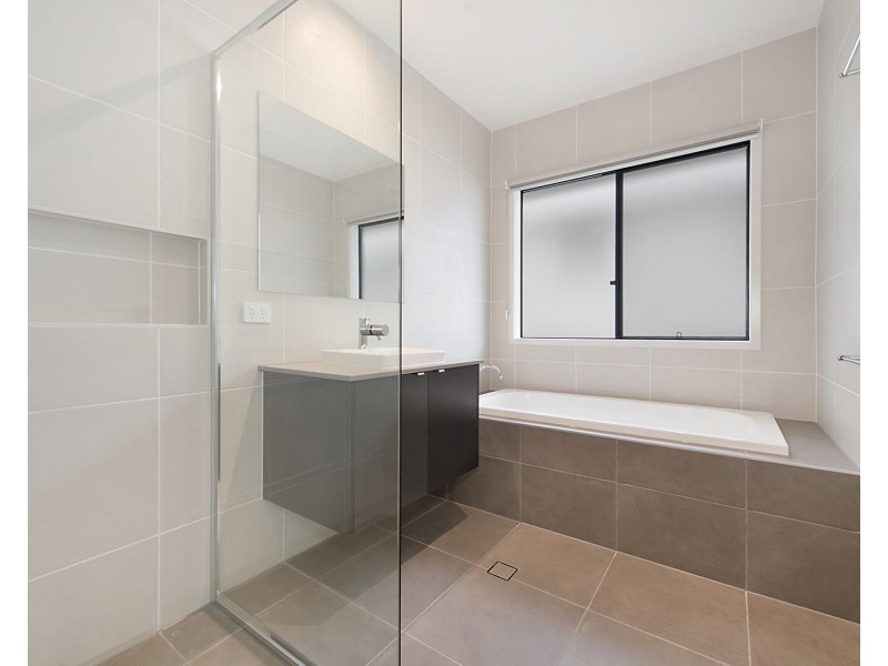 37 Panorama Street, Ashgrove QLD 4060