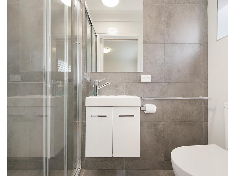 4/4 Woodland Street, Ashgrove QLD 4060