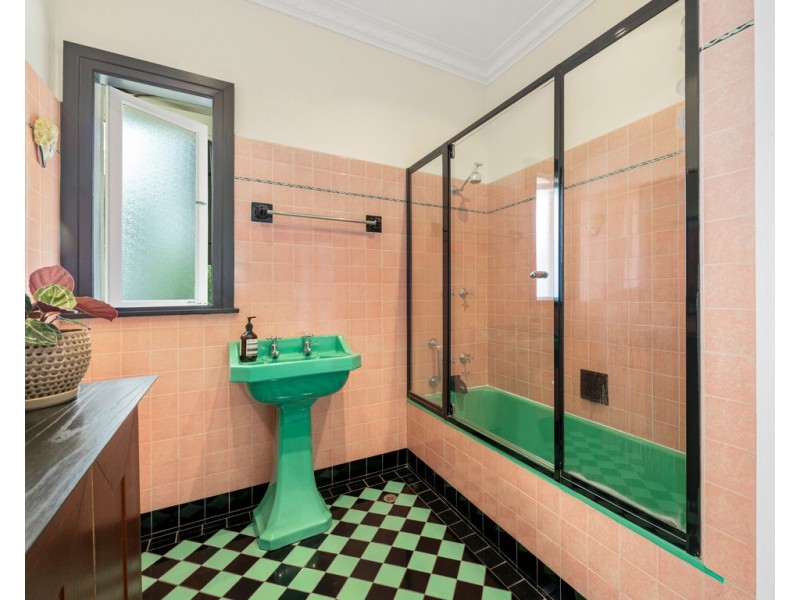 101 Lloyd Street, Alderley QLD 4051