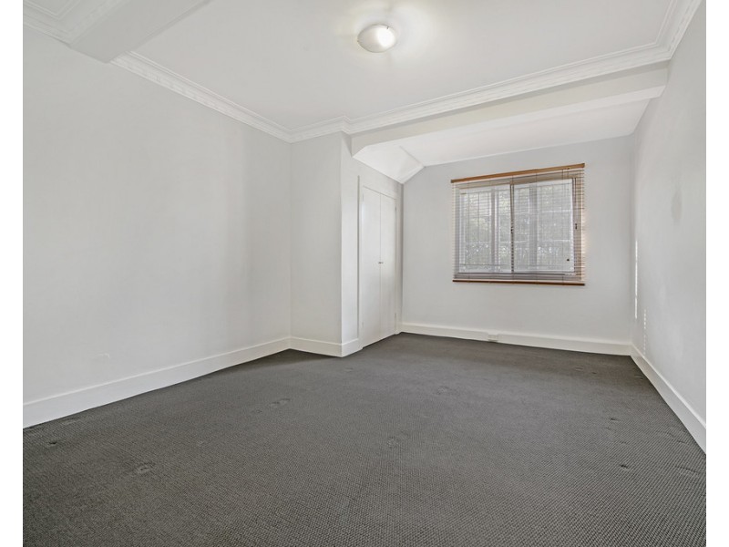 2/155 Windsor Rd, Kelvin Grove QLD 4059