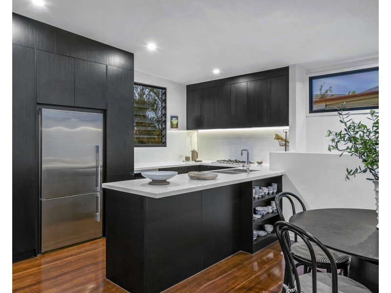 97 Windsor Road, Red Hill QLD 4059