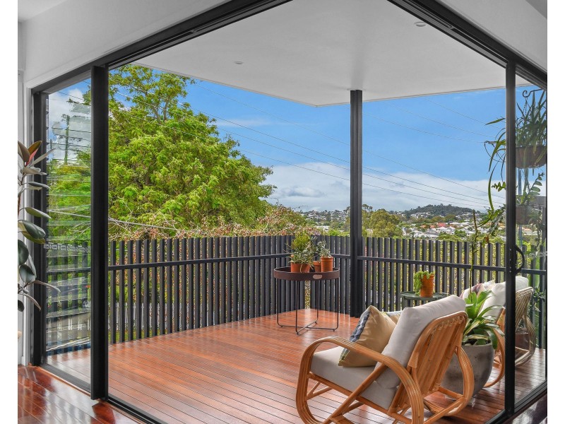 97 Windsor Road, Red Hill QLD 4059