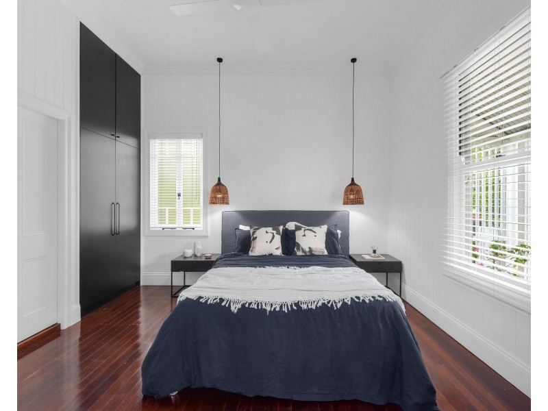 97 Windsor Road, Red Hill QLD 4059