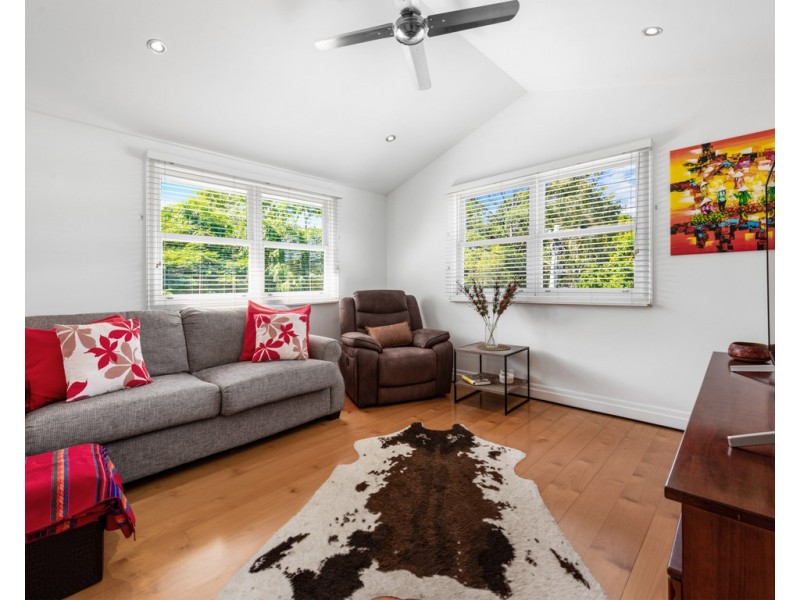 36 Todd Street, Ashgrove QLD 4060