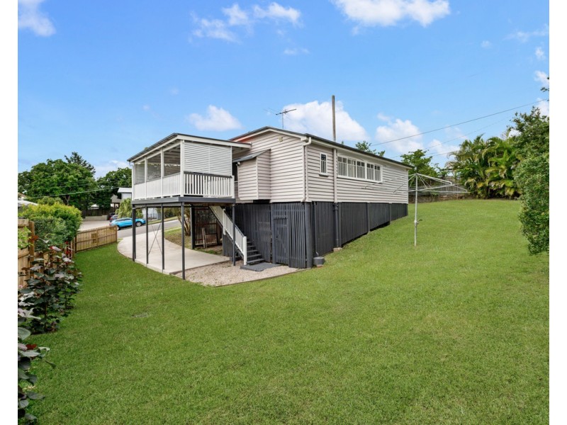 371 Waterworks Road, Ashgrove QLD 4060