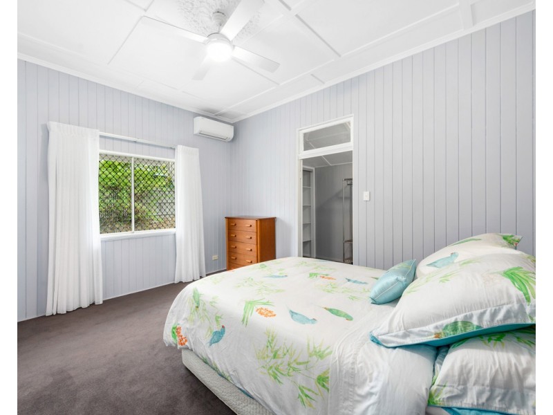 371 Waterworks Road, Ashgrove QLD 4060