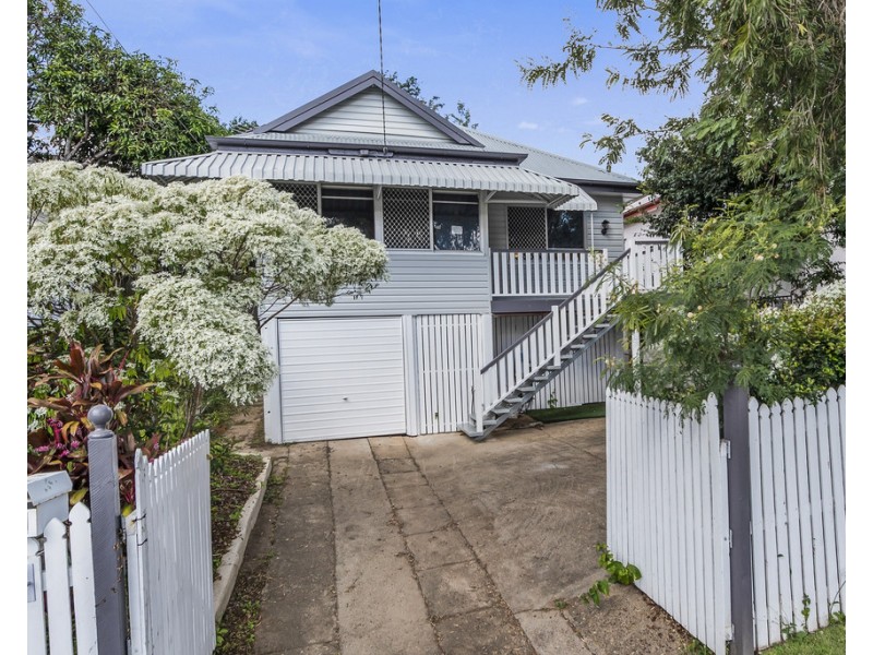 79 Lizzie Street, Bardon QLD 4065