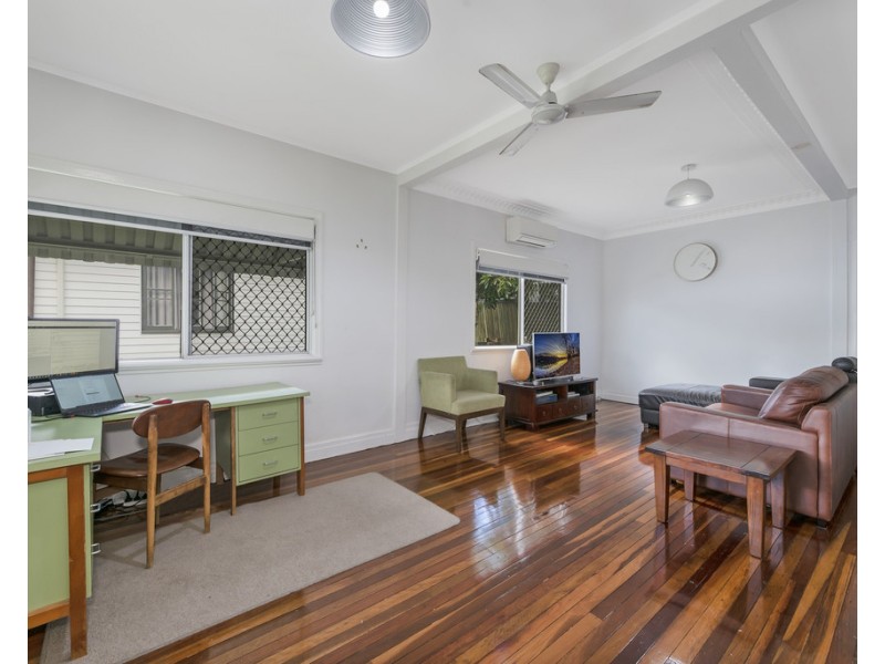 79 Lizzie Street, Bardon QLD 4065