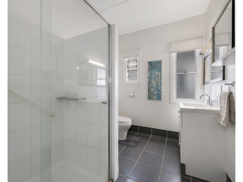 79 Lizzie Street, Bardon QLD 4065