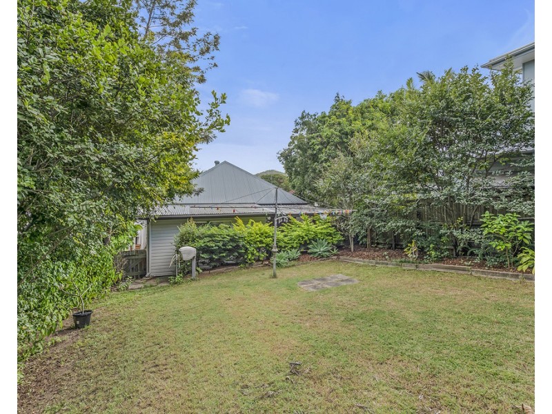 79 Lizzie Street, Bardon QLD 4065