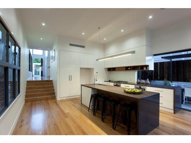 22 Gavan Street, Ashgrove QLD 4060