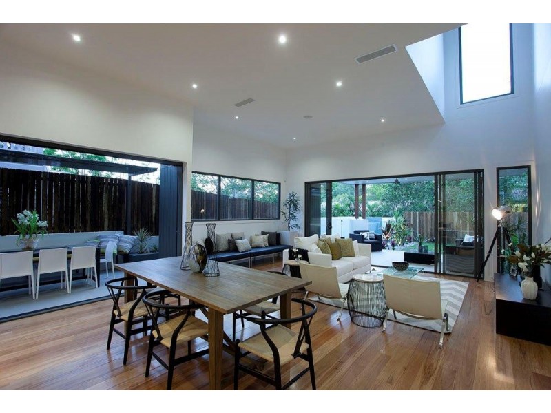 22 Gavan Street, Ashgrove QLD 4060