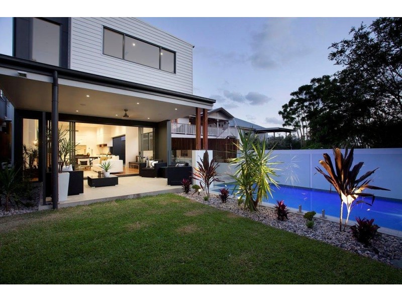 22 Gavan Street, Ashgrove QLD 4060
