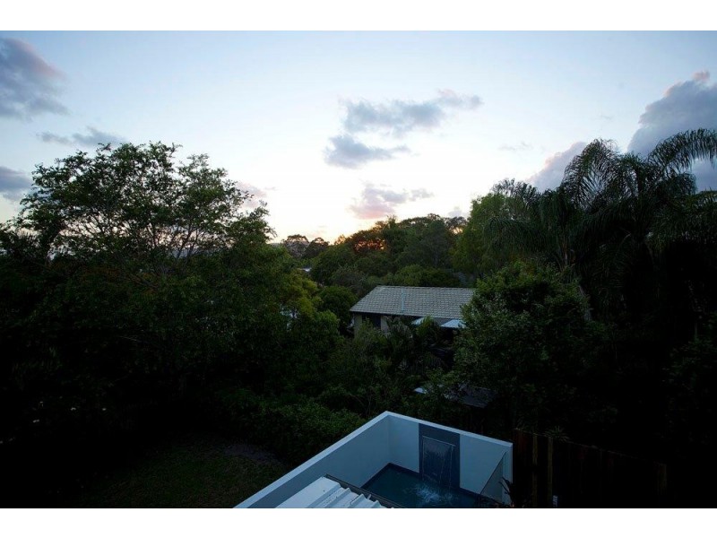 22 Gavan Street, Ashgrove QLD 4060