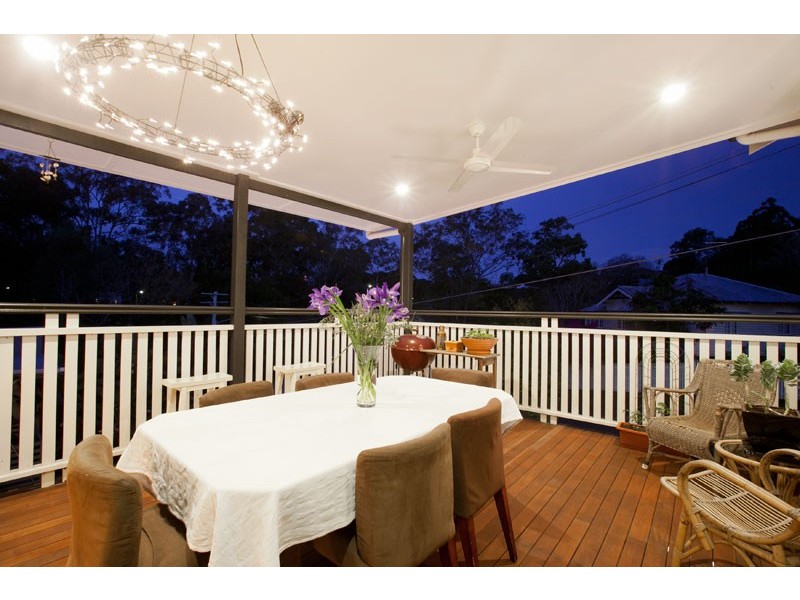 43 Atthow Avenue, Ashgrove QLD 4060