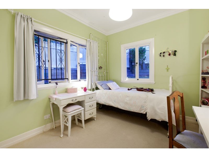 43 Atthow Avenue, Ashgrove QLD 4060