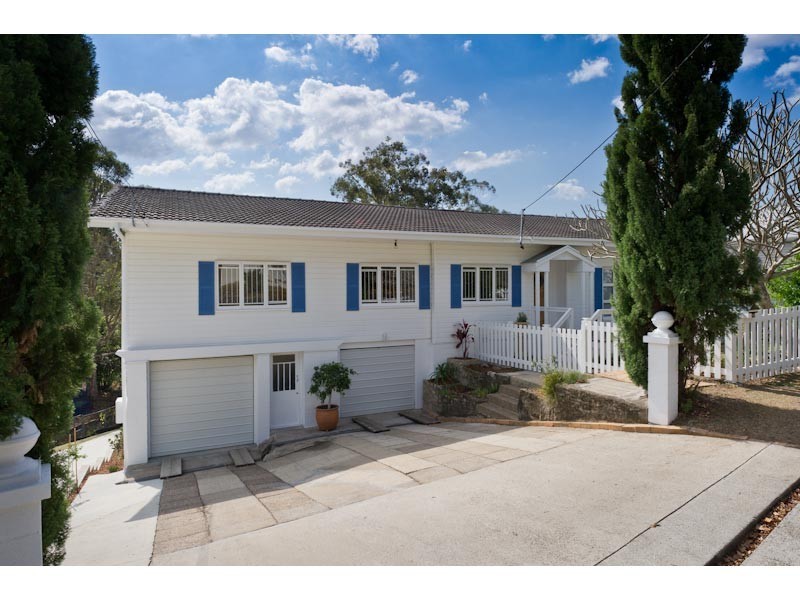 18 Mareeba Road, Ashgrove QLD 4060