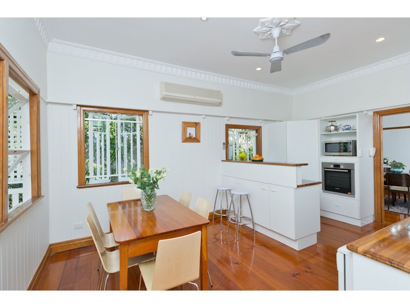 18 Mareeba Road, Ashgrove QLD 4060