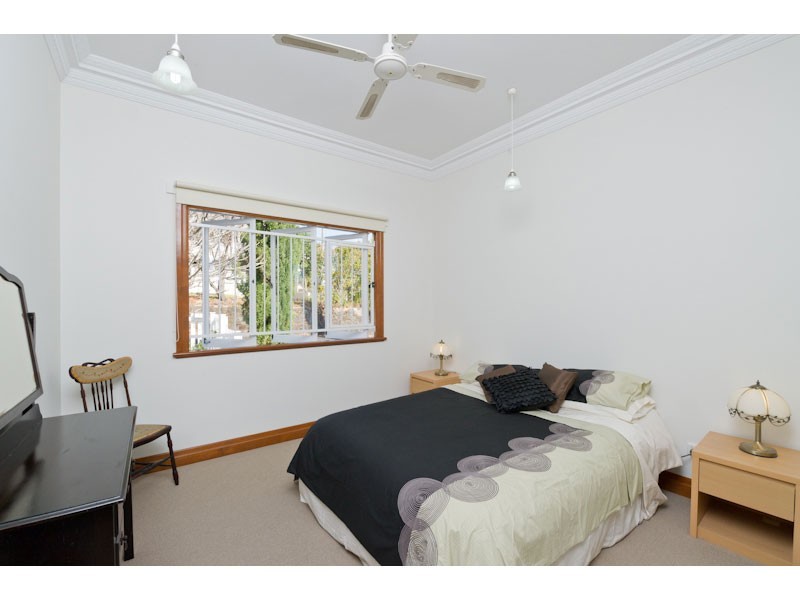 18 Mareeba Road, Ashgrove QLD 4060