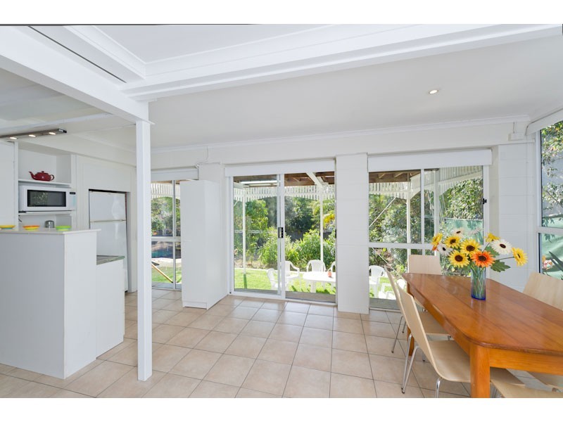 18 Mareeba Road, Ashgrove QLD 4060