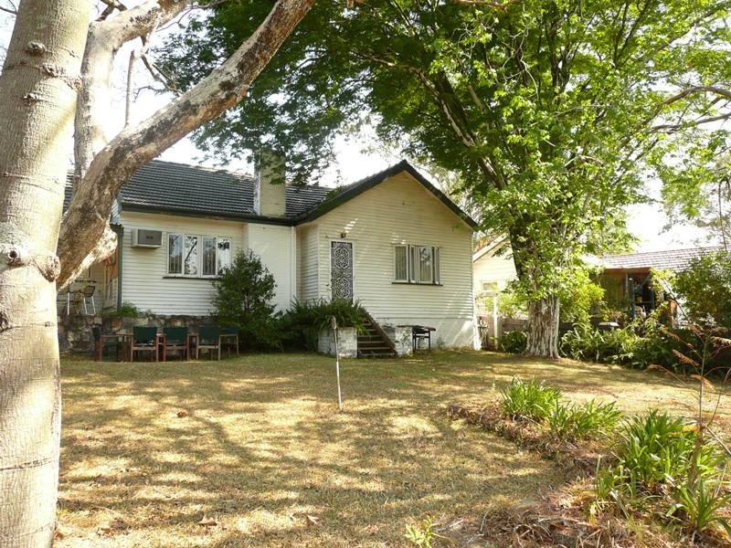 33 Nargong Street, The Gap QLD 4061