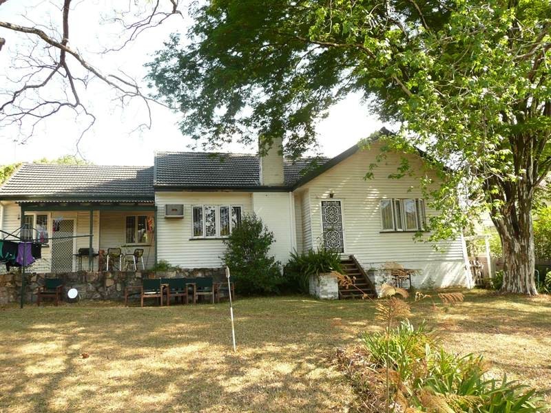 33 Nargong Street, The Gap QLD 4061