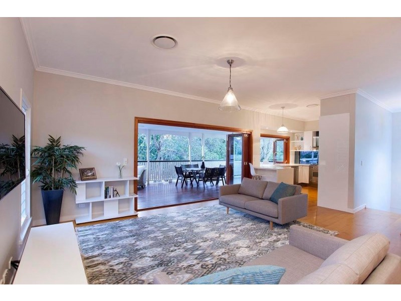 38 Banksia Avenue, Ashgrove QLD 4060