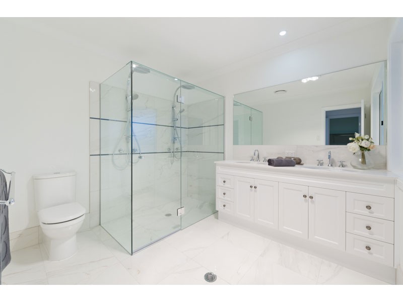 12 Canberra Drive, Ashgrove QLD 4060