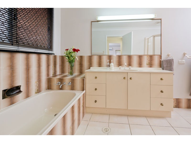 21 Extasis Street, The Gap QLD 4061