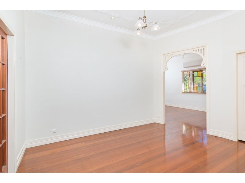 9 Bridge Street, Ashgrove QLD 4060