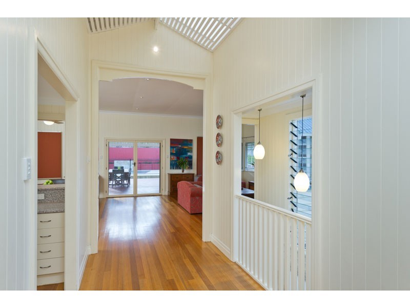 81 Amarina Avenue, Ashgrove QLD 4060