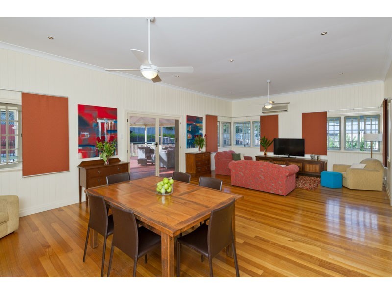 81 Amarina Avenue, Ashgrove QLD 4060